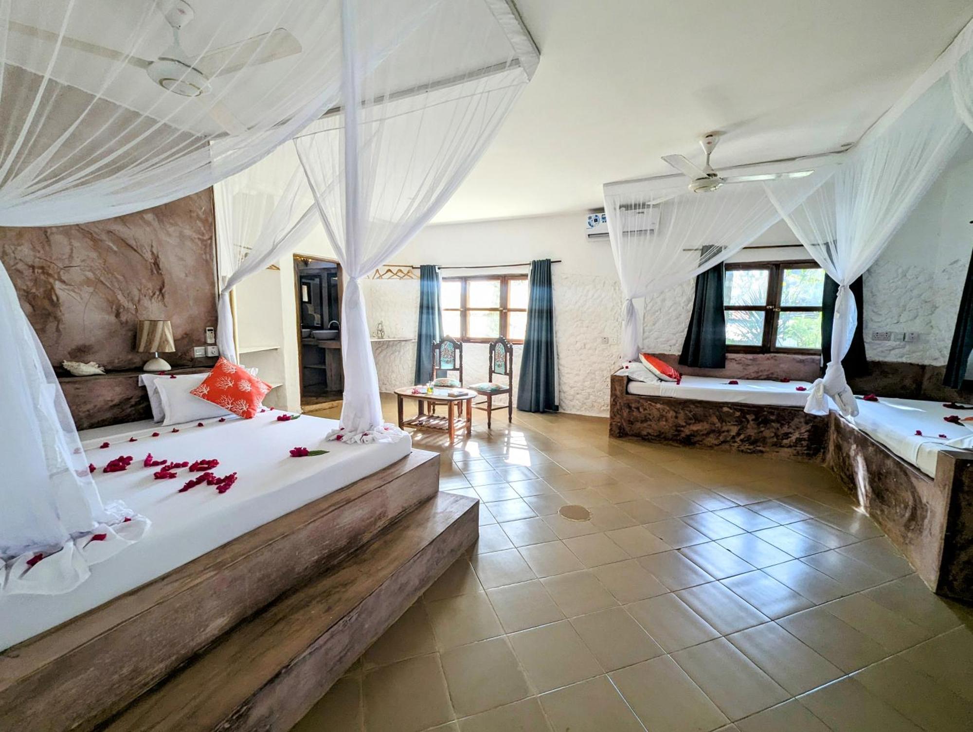 Bahati Villa Ківенґва Екстер'єр фото